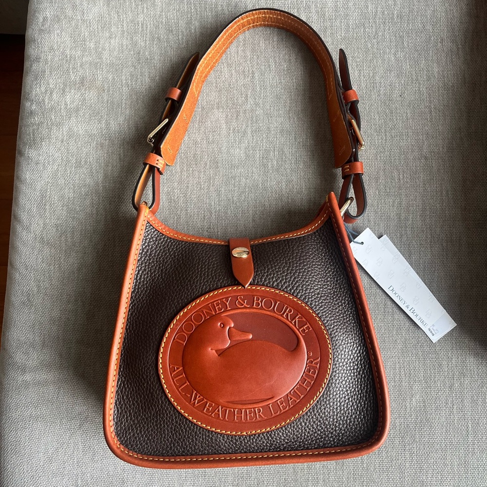 Dooney & Bourke Heritage Hobo 23